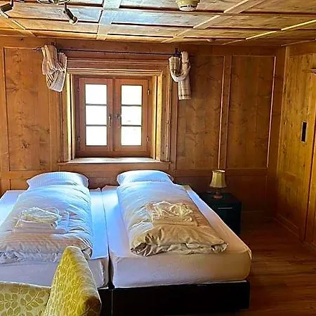 Otel Tschuggen *